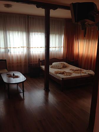Guest House Ambrozia Kotel Luaran gambar